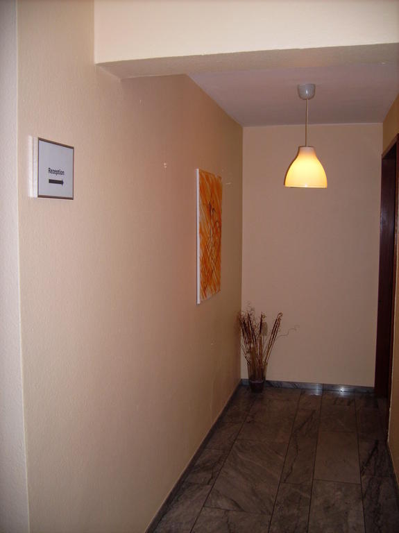 Aparthotel Garni Im Tönnchen Düsseldorf Exterior foto