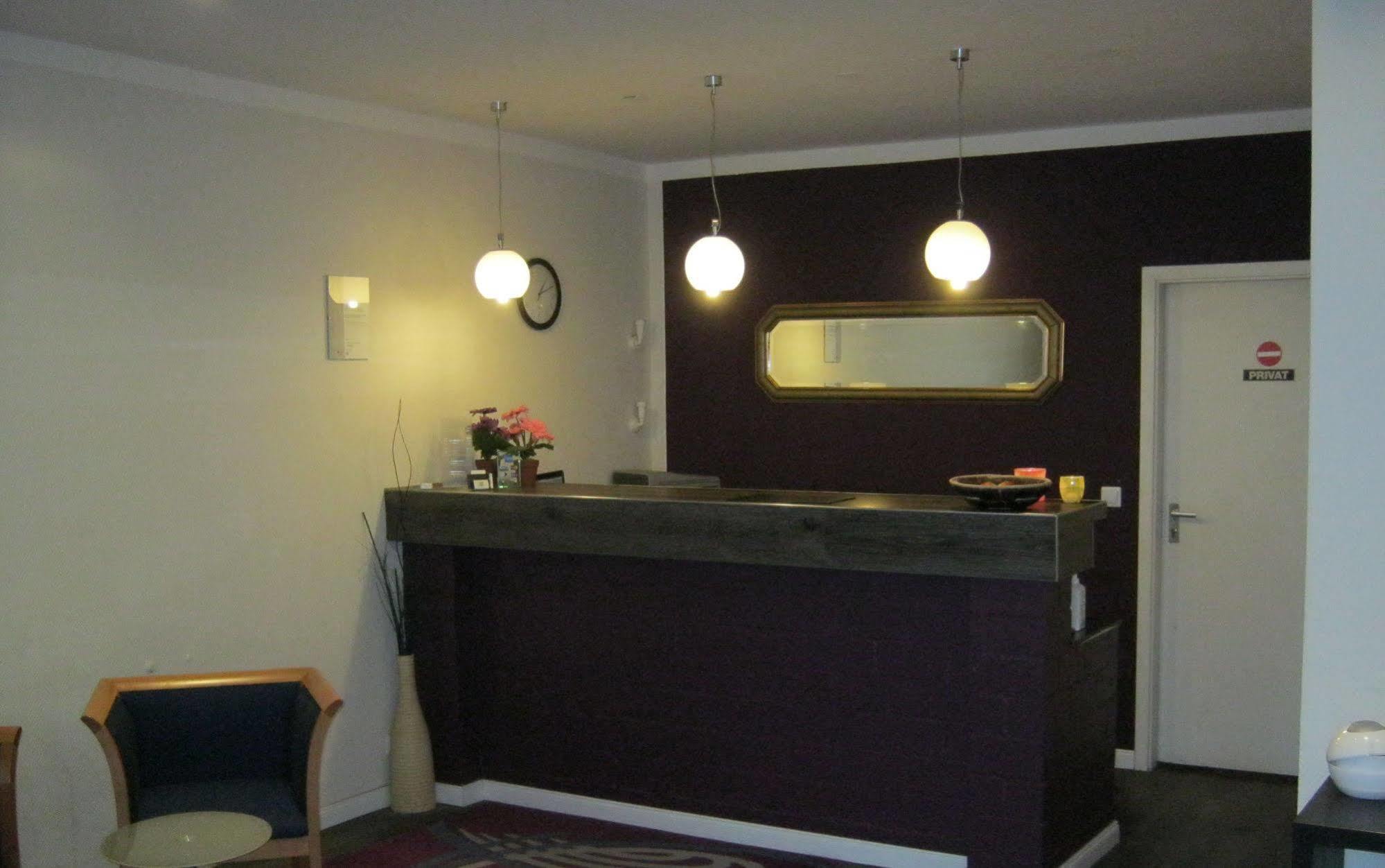 Aparthotel Garni Im Tönnchen Düsseldorf Exterior foto