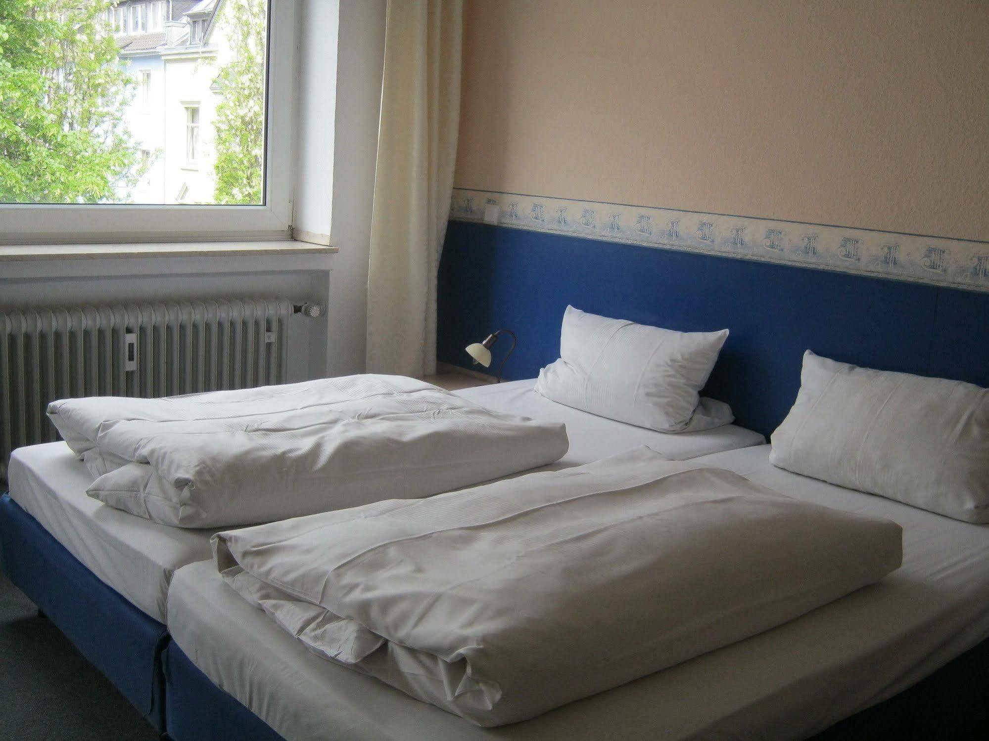 Aparthotel Garni Im Tönnchen Düsseldorf Exterior foto